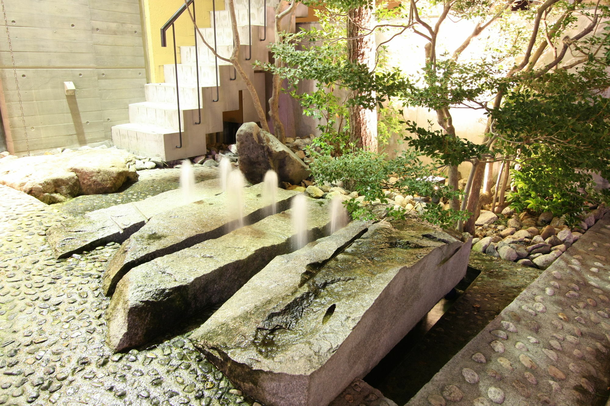 Uozu Manten Hotel Ekimae Exterior photo